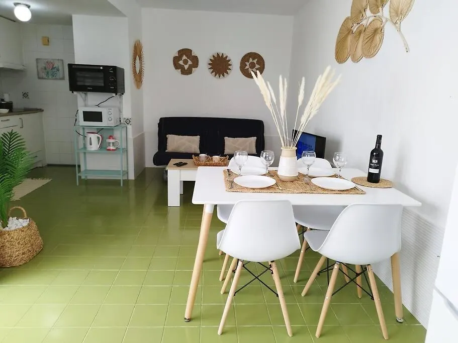 Air-Conditioned Flat Casa Freesia 科斯塔卡莱塔 公寓